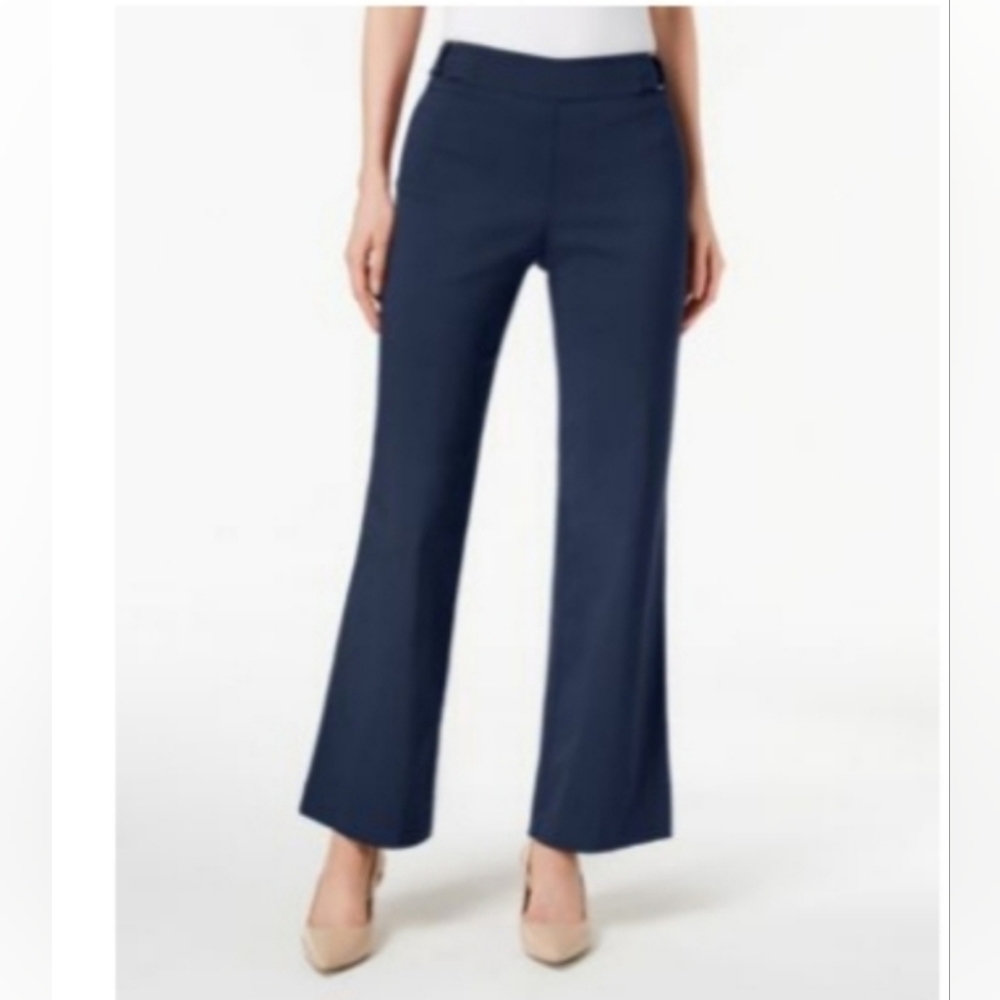 JM  COLLECTION TUMMY CONTROL BLUE  PANTS SIZE MEDIUM